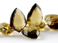 НК403А/1 Топаз золотистый лепесток 9,5х7х4 мм. За 1 шт.